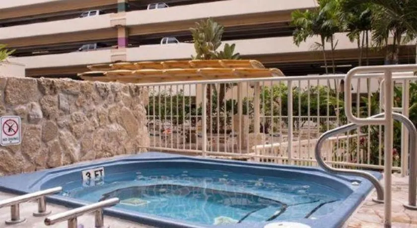Club Wyndham At Waikiki Beach Walk Honolulu Otel
