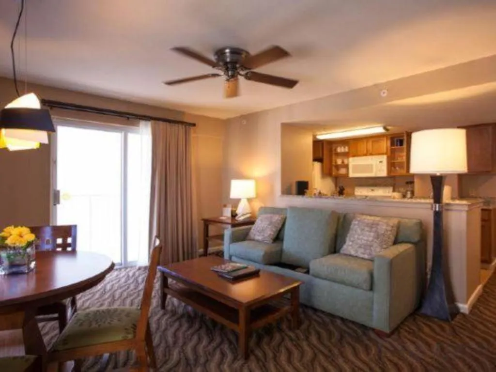 Club Wyndham At Waikiki Beach Walk Honolulu
