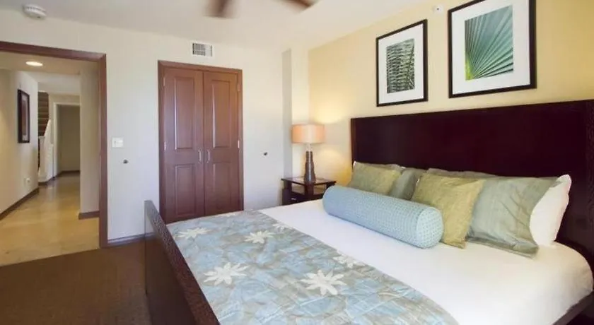 *** Hotel Club Wyndham At Waikiki Beach Walk Honolulu United States