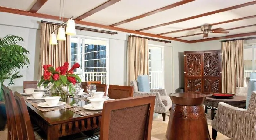 *** Hotel Club Wyndham At Waikiki Beach Walk Honolulu United States